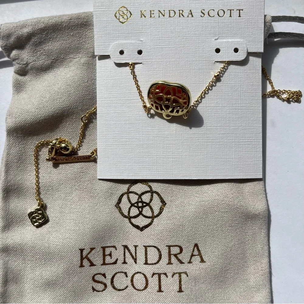 🎃✨Kendra Scott Pumpkin Gold Short Pendant Necklace New 🎃✨ - Picture 3 of 6